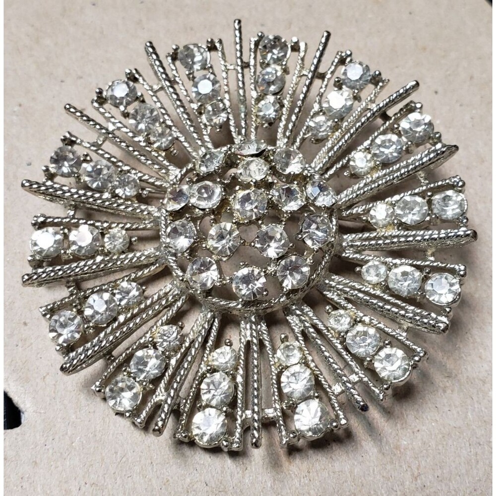 Vintage Large Sunburst Crystal Rhinestone 2.5" Silver Tone Brooch - Picture 6 of 16